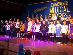 KindersitzungWeb-4393
